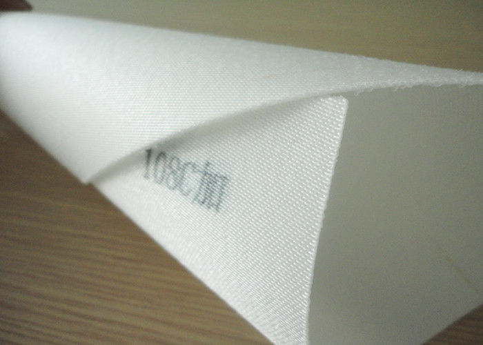 Fabbricazione a partire da tessuti di monofilamenti di polipropilene